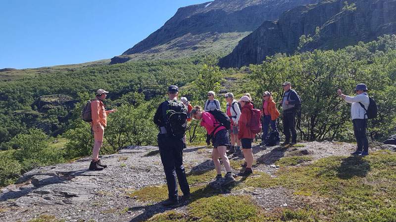 Guiding på Vårstigen